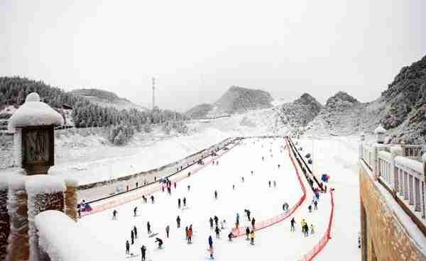雪趣如期黔来｜这份贵州滑雪游玩攻略请收好