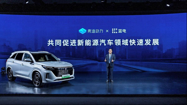 9.98万的蓝电E5：中国油电同价SUV的标准答案！